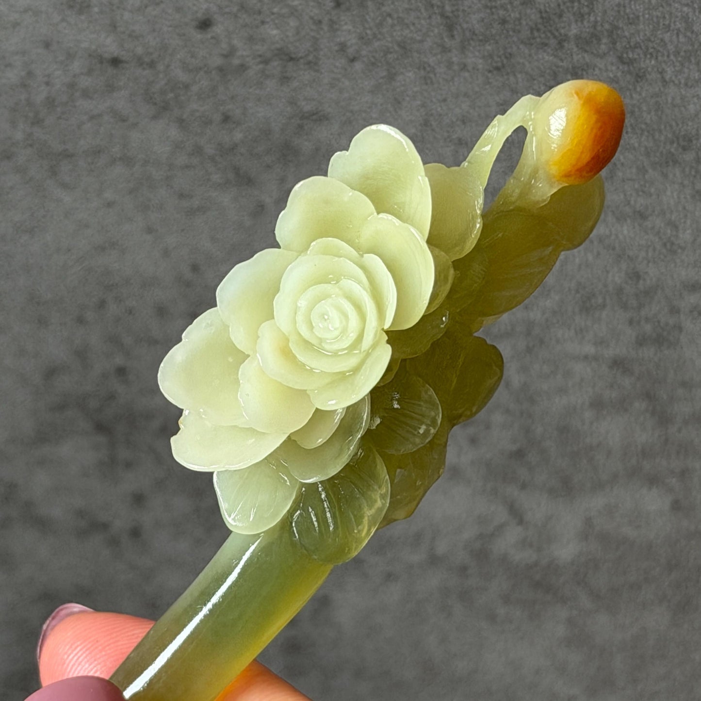 Xiu Jade Serpentine Hand Carved Camellia Flower Hair Pin with Certificate