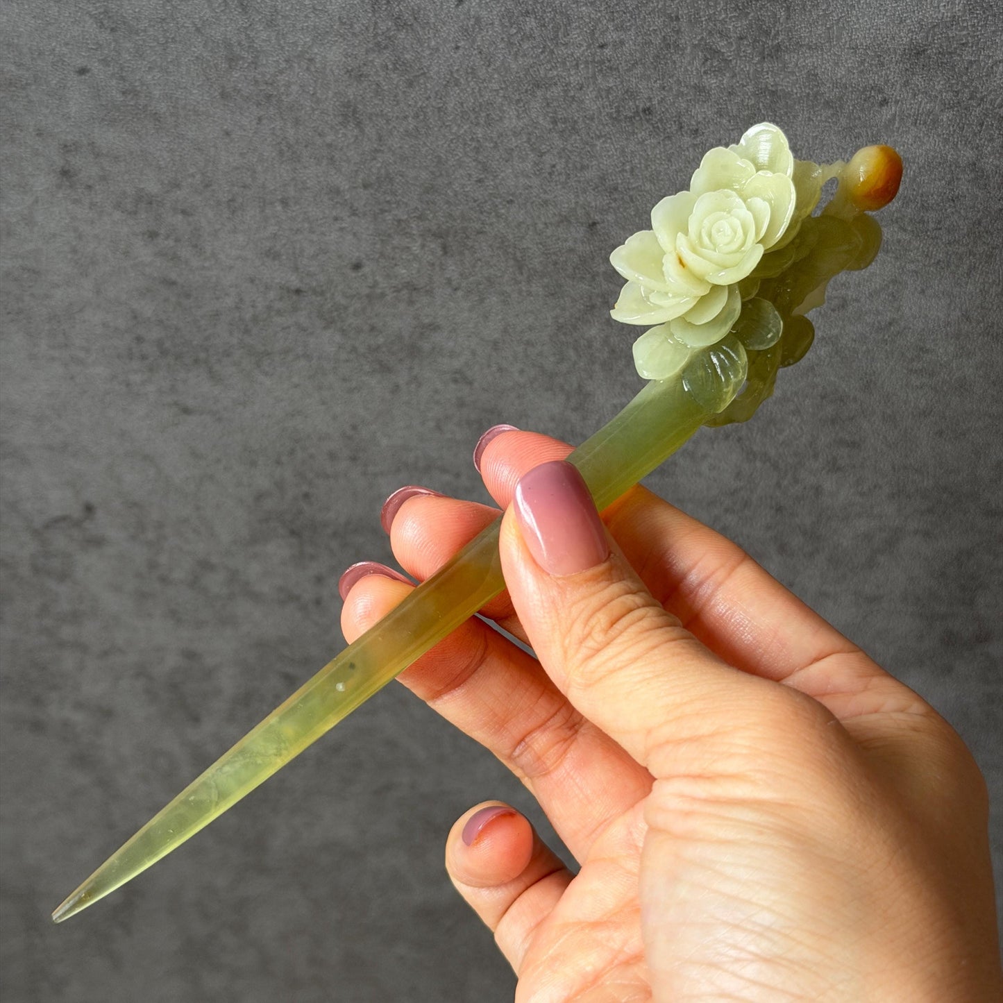 Xiu Jade Serpentine Hand Carved Camellia Flower Hair Pin with Certificate
