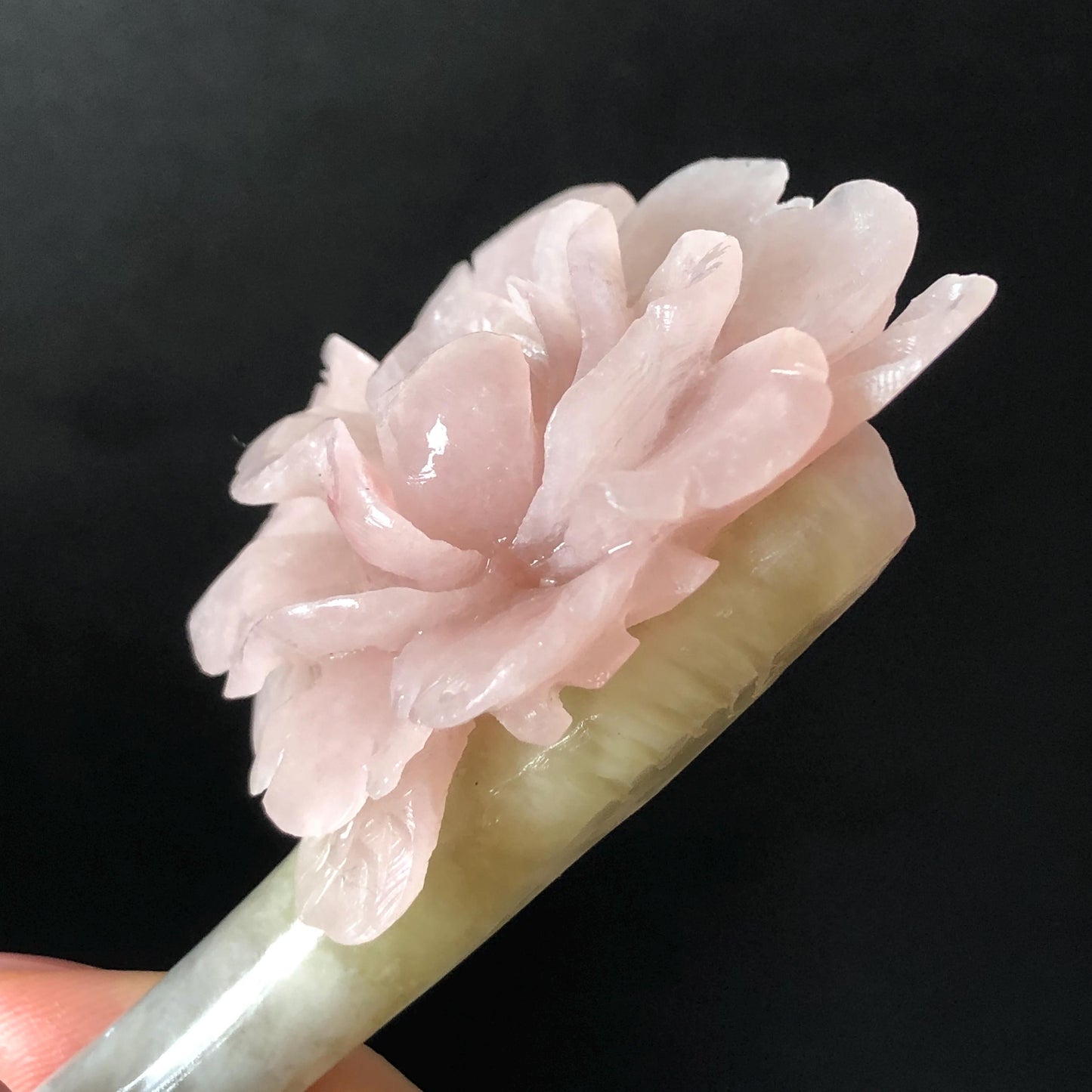 Xiu Jade Serpentine Hand Carved Pink Yulan Flower Hair Pin: Natural Pink Grey Green Jade Handcrafted Hair Stick 3D stone carving Hair Jewelry | Asian Chinese Vintage Hanfu Hair Fork gift for her pink jade carving green jade grey jade flower carving yulan carving hand engraved yulan hairpins japanese hair stick korean hair pins vinatge hair fork chinese hair comb antique hairpins wedding headpiece engagement hair jewelry bridal shower gift bridal hair accessory 3D stone carving