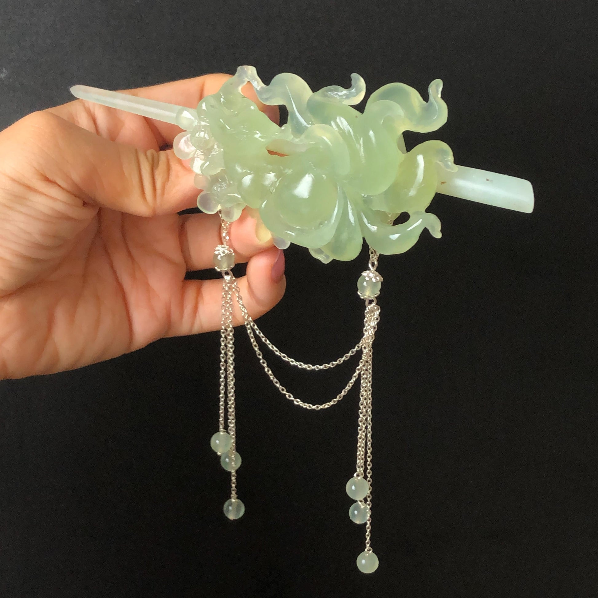 Xiu Jade Nine-tailed Fox Hand Carved Hair Crown: Natural Serpentine Ice Green  Jade Hanfu Hair Stick 3D stone carving Asian Chinese Vintage Style  Gift for her, hairpin, green jade hair stick, hair fork, chinese hairpin, korean hair stick, japanese hair pin, vinatge hair comb, bridal hair clip, fox lover gift, hand carved fox, hand engraved animals carving, fox carving, real jade untreated jade bridal headpiece wedding hair jewelry hollow out carving gift for her flower carving dangle hair pin