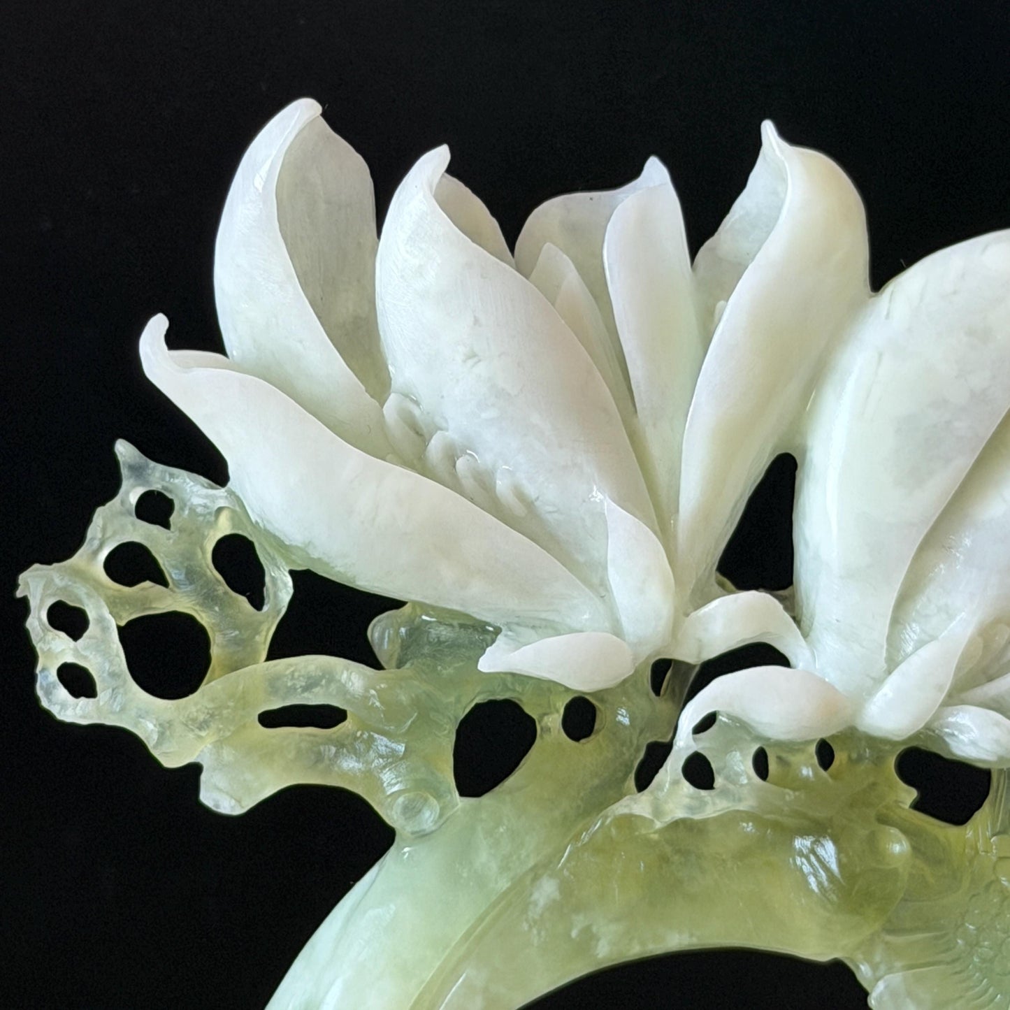 Xiu Jade Yulan Flowers & Birds Hand Carved Hair Pin: Certified Natural Serpentine White Jade Green Jade Handcrafted Hanfu Hair Stick, Asian Vintage Hair Fork Chinese Antique Bridal Gift for her japanese hairpin korean hair stick hair comb antique hair pins bridal shower hair jewelry wedding headpiece engagement hair accessory jade carving hand engraved jade hand carved flower jade hairpin untreated jade certificate flower carving yulan carving 3D stone carving handcrafted bird carving hair crown