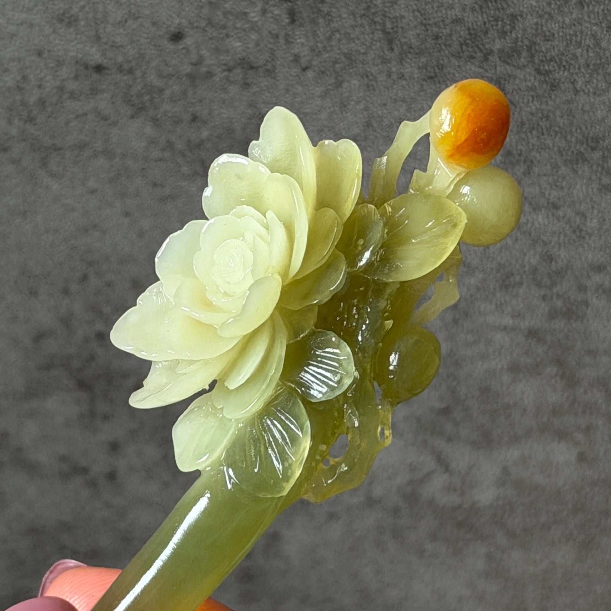 Xiu Jade Serpentine Hand Carved Camellia Flower Hair Pin with Certificate