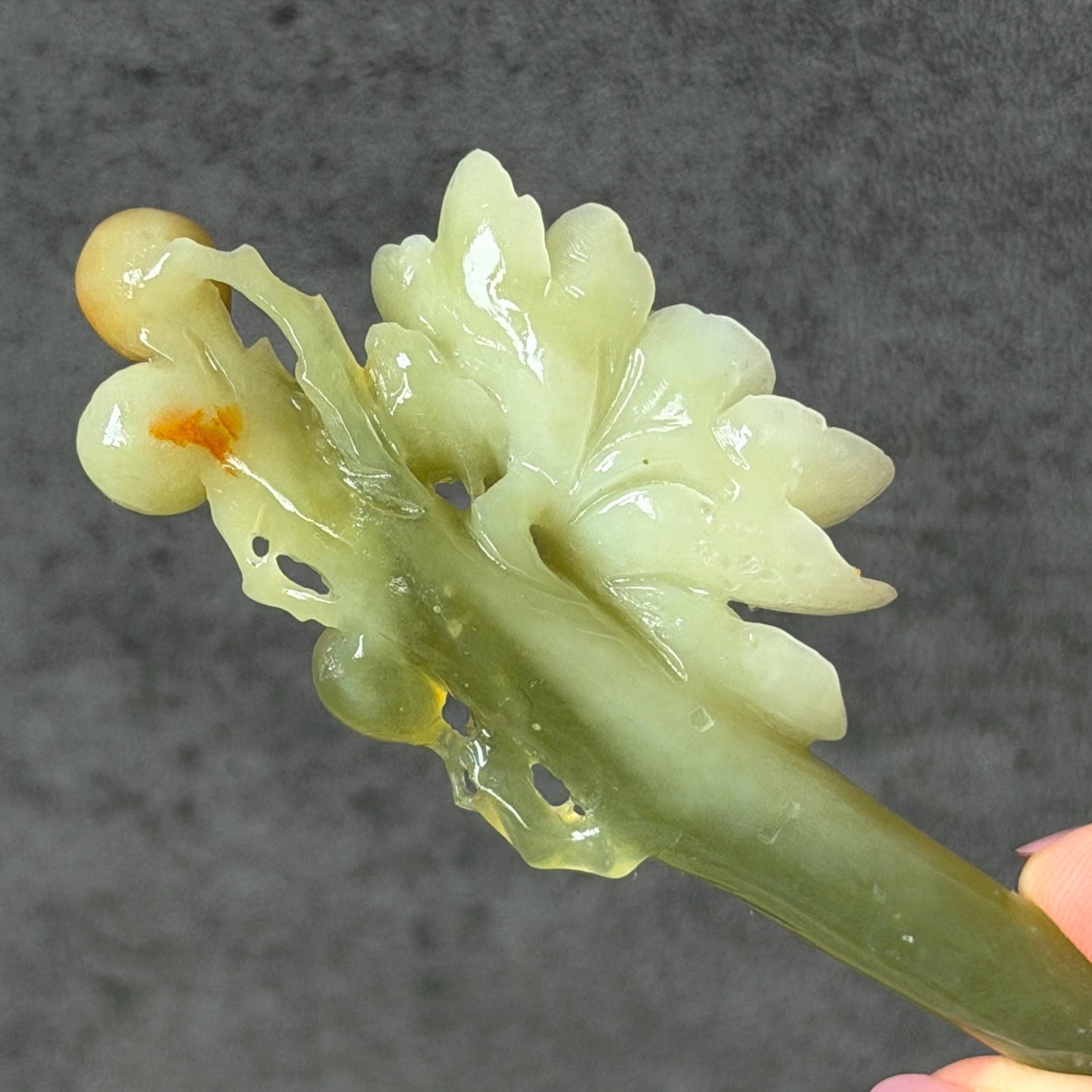 Xiu Jade Serpentine Hand Carved Camellia Flower Hair Pin with Certificate