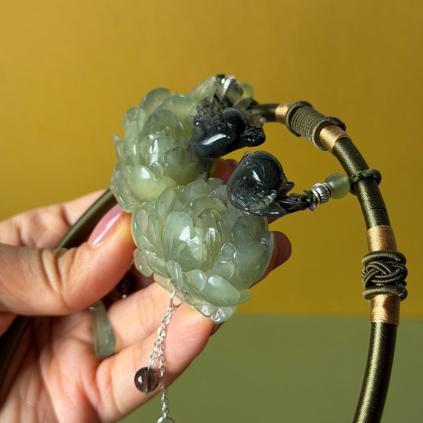 Xiu Jade Magpie Birds and Peony Flower Hand Carved Pendant Adjustable Necklace Choker: Certified Natural Serpentine Black Green Jade Handcrafted Charm | Fortune & Happiness | Stone Crystal Gemstone Jewellery Gift for her, black jade carving green jade carving peony carving flower carving hand engraved peony chinese jade pendant necklace vintage necklace antique necklace certificate jade natural untreated jade certified jade modern necklace bird carving braided necklace dangle wedding gift