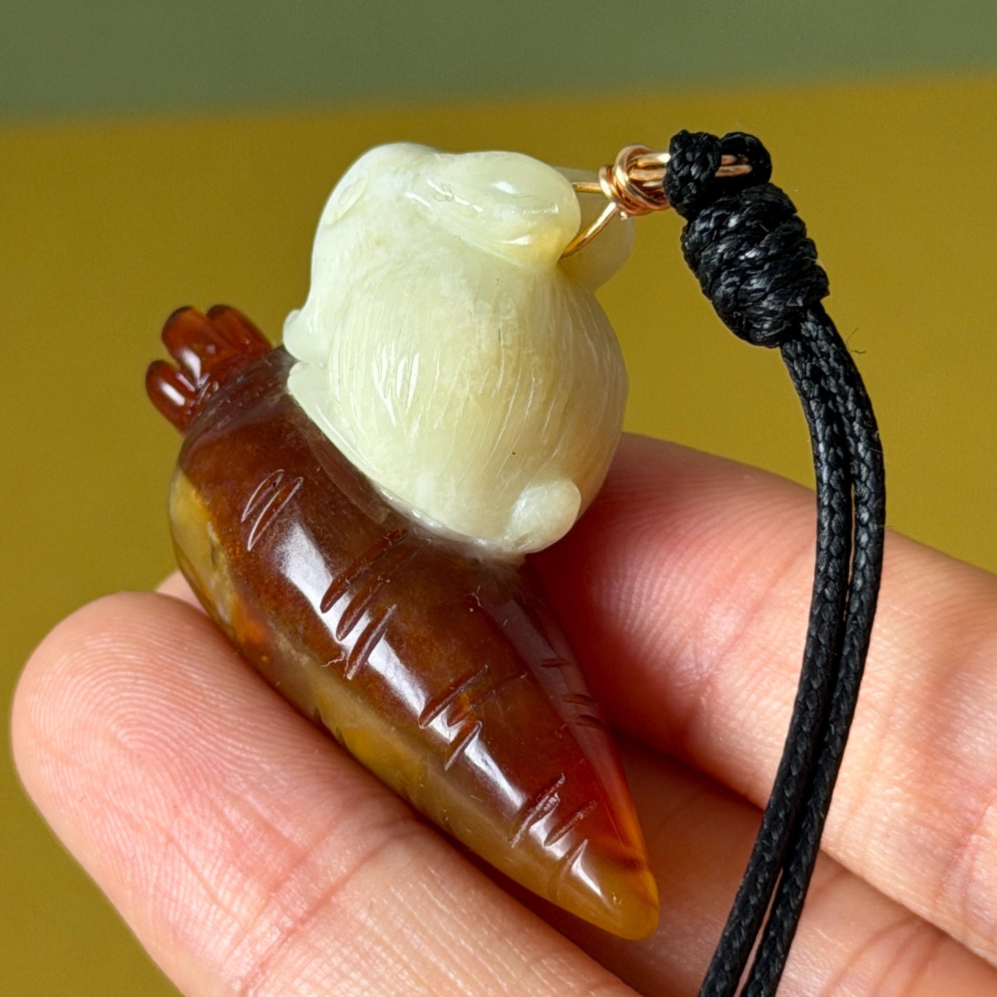 Xiu Jade Rabbit & Carrot Hand Carved Pendant Adjustable Necklace: Certified Natural Serpentine Red Brown White Jade Handcrafted Charm 3D Stone Carving white jade carving brown jade red jade 3D carving rabbit carving bunny carving rabbit pendant bunny charm carrot pendant raddish pendant adjustable necklace choker jade with certificate untreated jade lucky charm rabbit lover gift bunny lover gift handcrafted jade