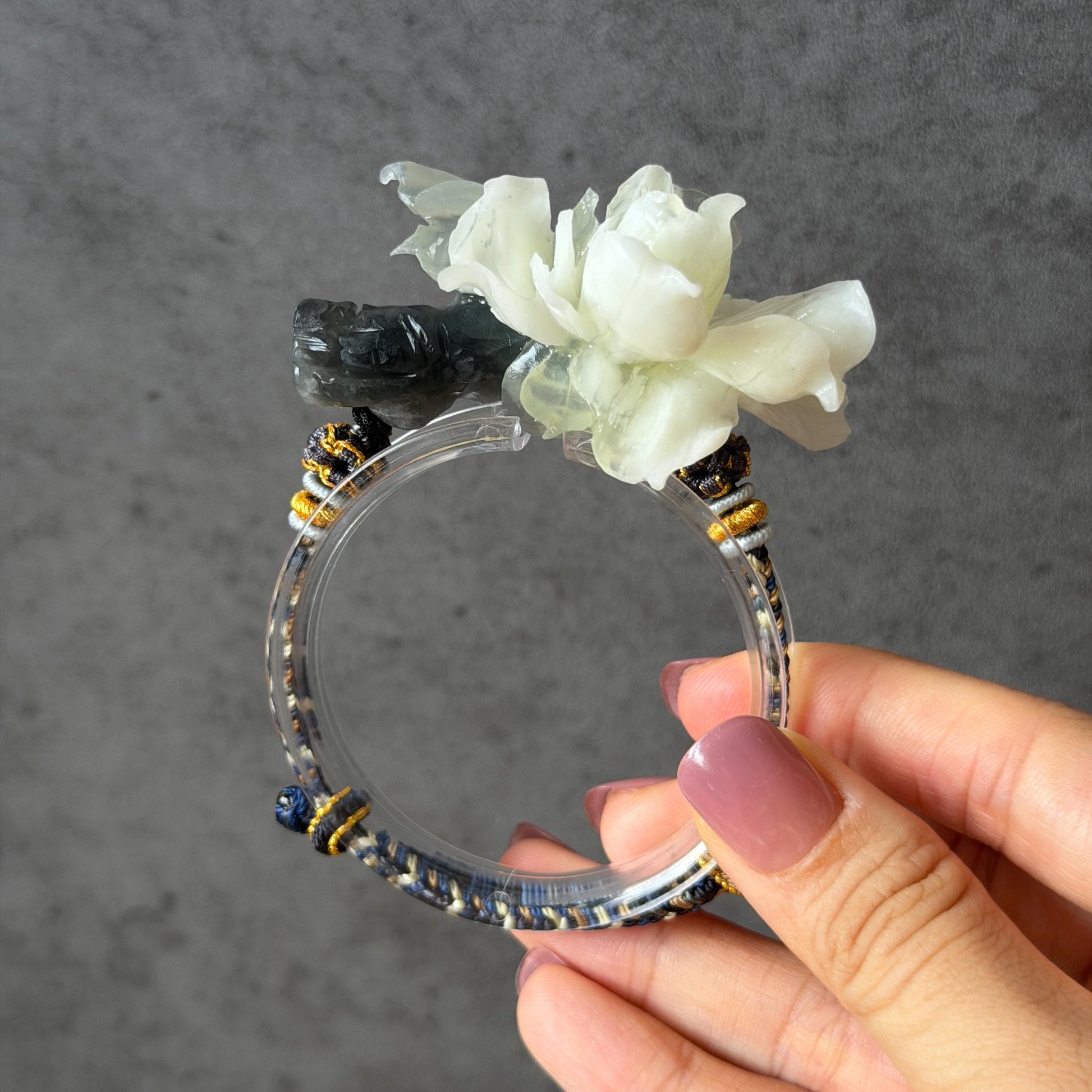 Xiu Jade Gardenia Flower Hand Carved Charm Braided Bracelet: Natural Serpentine Black & White Jade Adjustable Bracelet 3D Stone Carving    adjustable bracelet woven bracelet rope 3D jade carving white jade black jade natural untreated jade handcrafted charm bead bracelet handmade bracelet flower carving peony carving hand engraved charm chinese braided bracelet vintage bracelet antique bracelet lucky rope flower lover gift birthday gift handcrafted bracelet birthday gift handmade bracelet
