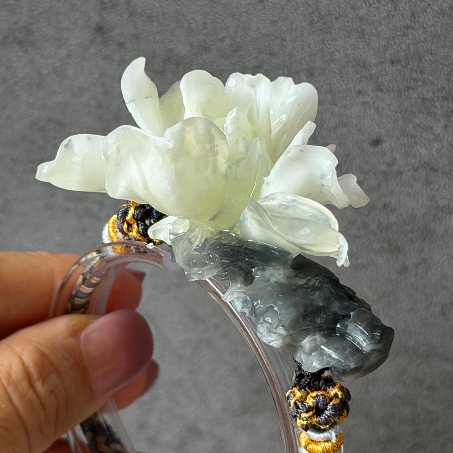 Xiu Jade Gardenia Flower Hand Carved Charm Braided Bracelet: Natural Serpentine Black & White Jade Adjustable Bracelet 3D Stone Carving    adjustable bracelet woven bracelet rope 3D jade carving white jade black jade natural untreated jade handcrafted charm bead bracelet handmade bracelet flower carving peony carving hand engraved charm chinese braided bracelet vintage bracelet antique bracelet lucky rope flower lover gift birthday gift handcrafted bracelet birthday gift handmade bracelet