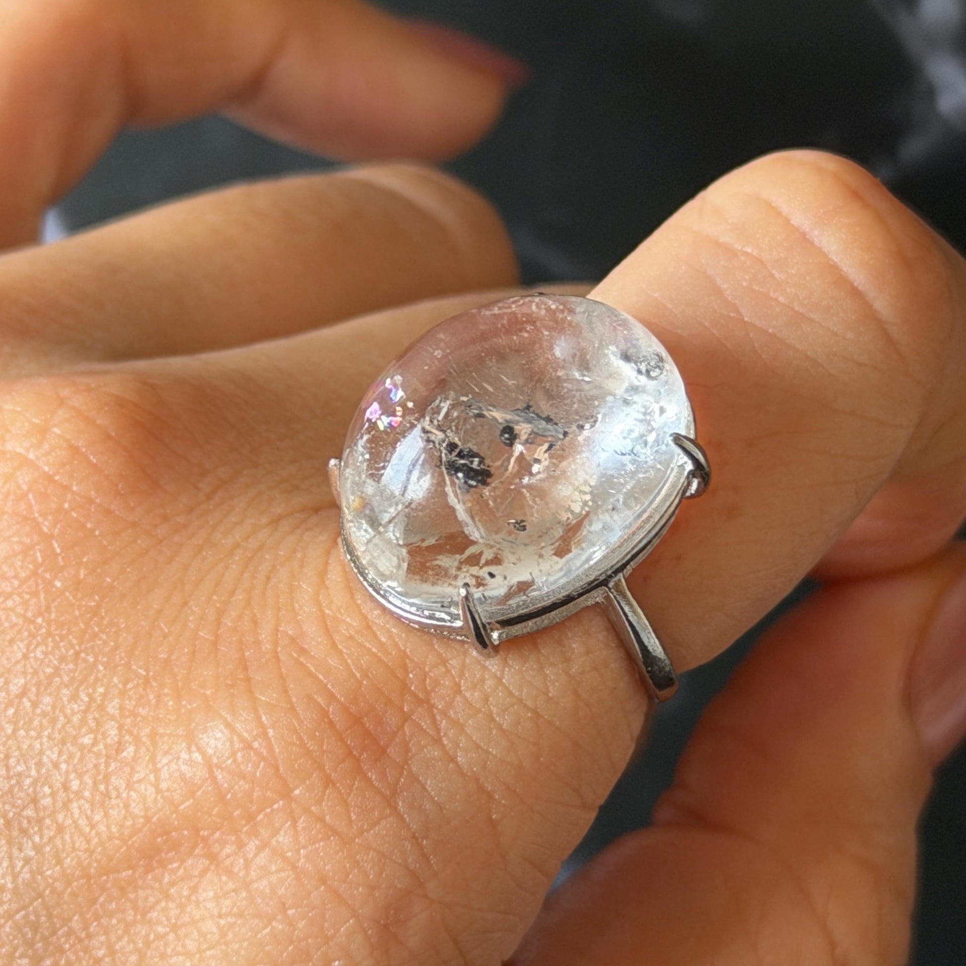Enhydro Quartz (Herkimer Diamond) S925 Sliver Adjustable Ring: Rainbow! 2 sites of Moving Shimmering Black Mica & Black Bubble Rare Polished Inclusion Crystal Statement Ring for Women  ring crystal band ring crystal cocktail ring crystal stackable ring 7 chakra crystal ring meditation crystal healing stone birthstone ring for men rainbow quartz inclusion quartz inclusion crystal minerals specimen silver ring free size ring adjustable ring holder rain quartz quick sand inclusion water inclusion
