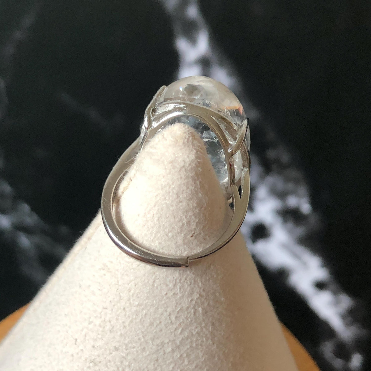 Enhydro Quartz (Herkimer Diamond) S925 Silver Adjustable Ring: Flowing Shimmering Black Sand & Shifting Bubble Inclusion Polished Crystal Statement Ring for Women crystal band ring cocktail ring stackable ring 7 chakra meditation crystal healing stone birthstone silver ring ring for men rainbow quartz minerals specimen inclusion quartz quick sand inclusion fluid inclusion water inclusion cocktail ring stackable ring enhydro crystal ring men statement ring untreated crystal