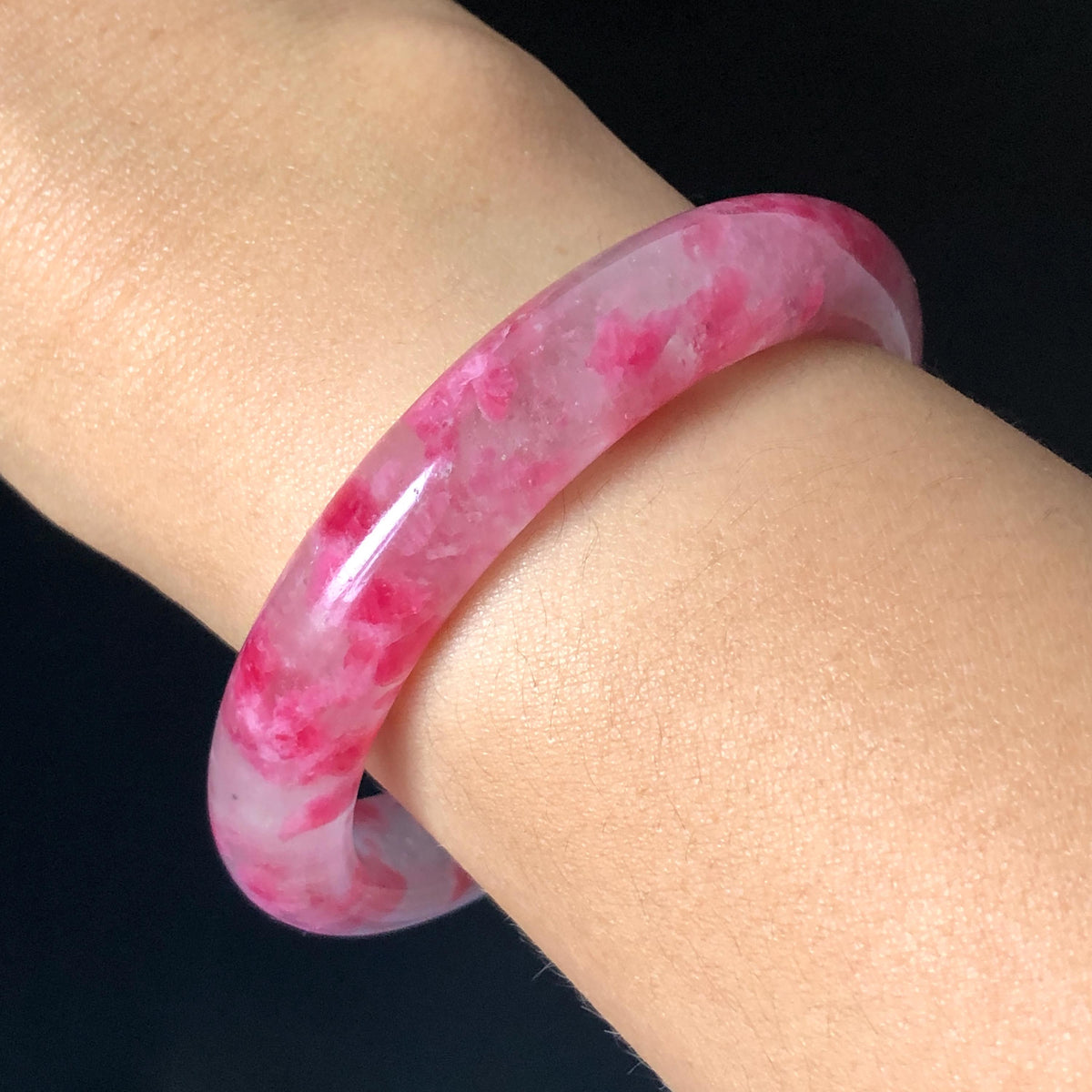 57.2mm Premium Ultra-rare Natural Icy Rhodonite Crystal Stone Gemstone Bangle | Blossom Flowers | Sakura Rain | Plum Blossom | Cherry Blossom icy natural crystal bracelet gemstone bangle pink stone bangle love stone healing stone heart chakra healing crystal mediative stone pink gemstone gift for her mother day gift
