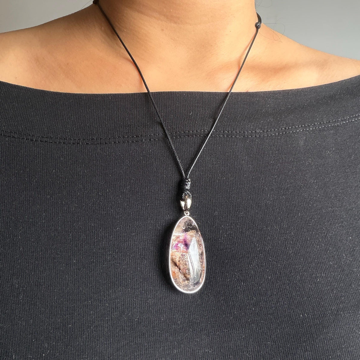 Rare Found! Polished Enhydro Quartz Super Seven Flowing Sand & with shifting bubble Inclusion Crystal Cabochon Pendant Necklace | Natural Gemstone Birthstone Gift for her quicksand enhydro quartz sand water-fall choker gemstone charm polished stone pendant birthstone men necklace chakra crystal minerals specimen sterling silver wire wrapped pendant inclusion quartz sand inclusion rainbow quartz bubble inclusion cabochon inclusion crystal palm stone for meditation melody stone