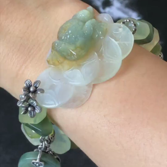 Xiu Jade Serpentine Hand Carved Toad & Coins Irregular Bead Bracelet: Natural Green and White Jade with Vintage Tibetan Silver Accessory