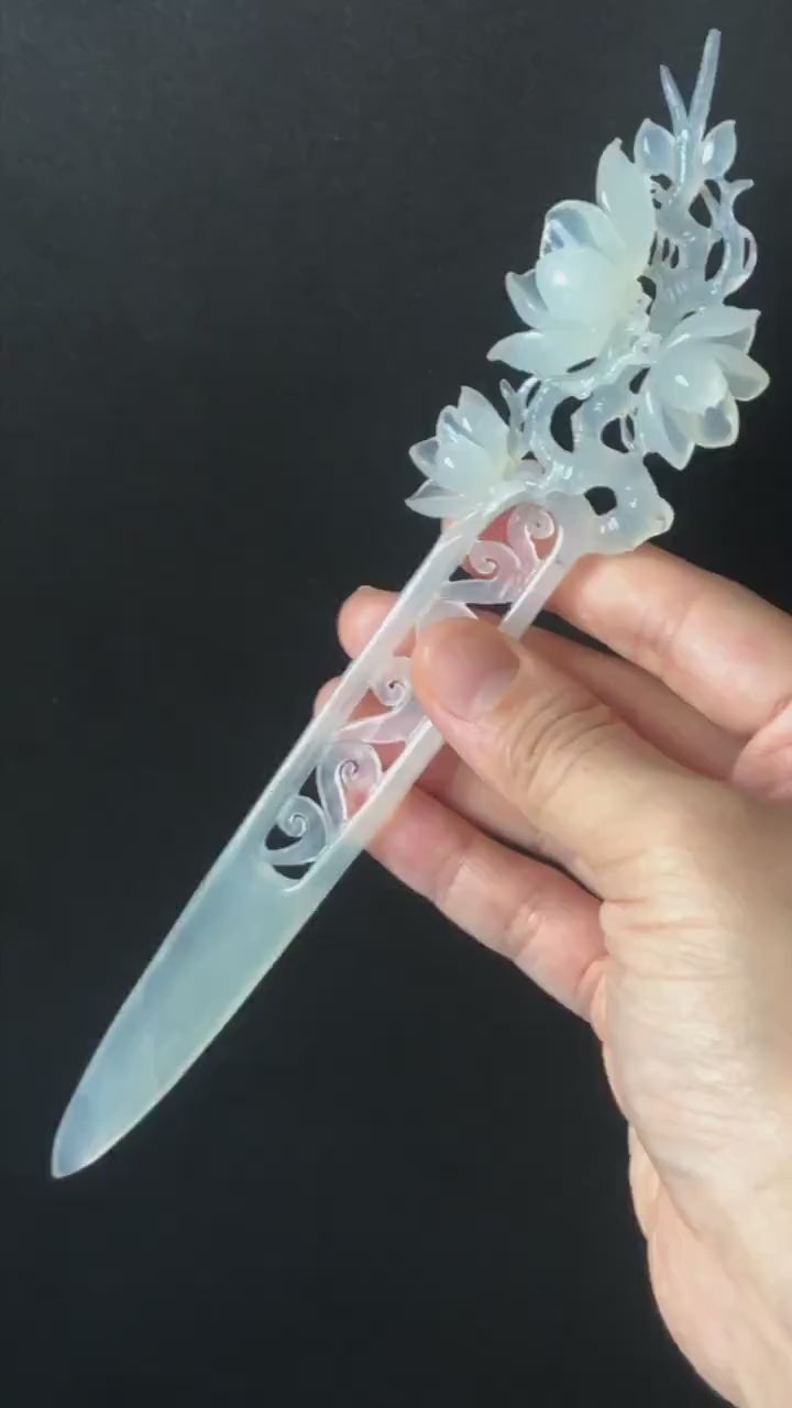 Certificate Xiu Jade Serpentine Hand Carved Peach Blossom Flower Hair Pin