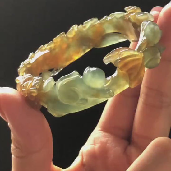 52.5mm Xiu Jade Serpentine Hand Carved Kitten Cat with Butterfly Bangle: Natural Yellow Greenish Blue Jade Handcrafted Bracelet