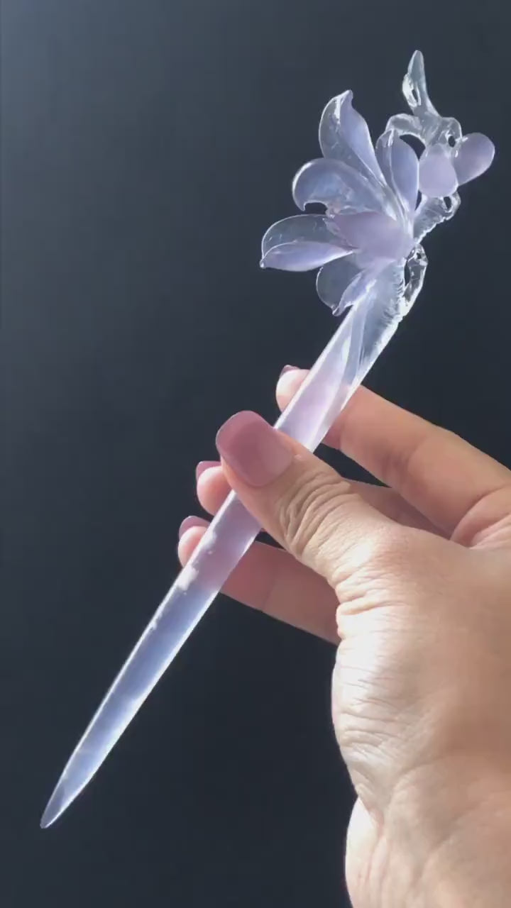 Natural Fluorite Hand-Carved Yulan Flower Hair Pin:  Purple and White Handcrafted Crystal Hanfu Hair Stick