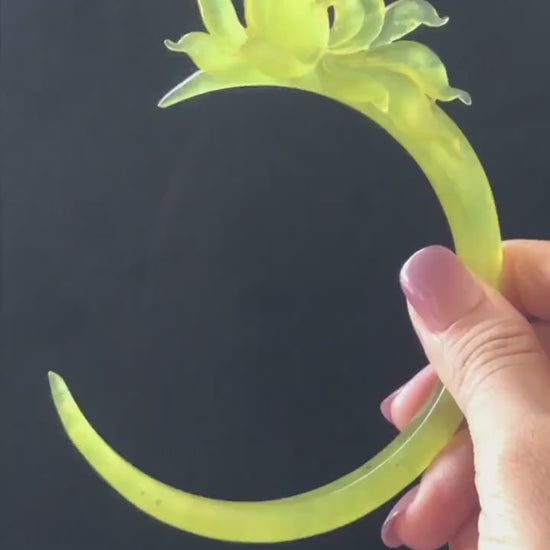 Certified Xiu Jade (Serpentine) Hand Carved Nine tailed fox Hair Pin | Golden Yellow Jade Crescent Moon Hair Stick